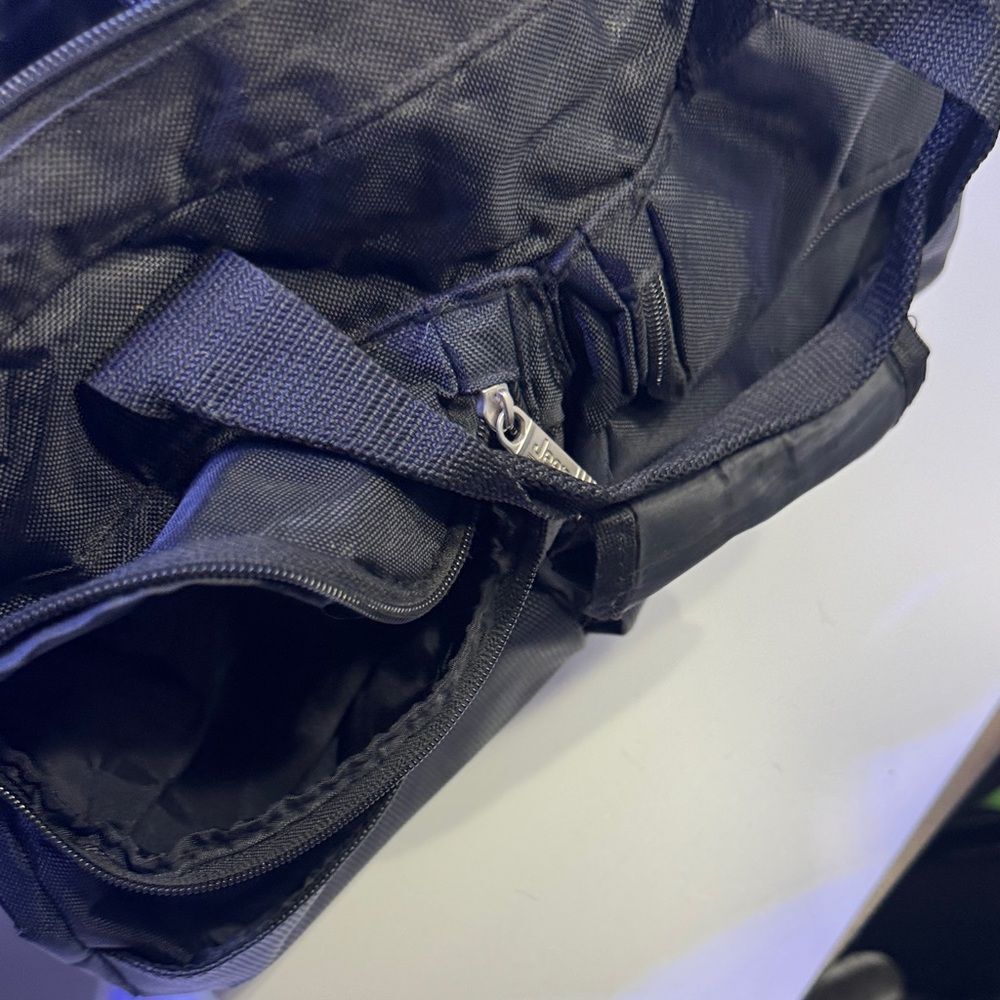 Jeep Black Duffel Bag Baby Traveler, Diaper Bag - Picture 4 of 16